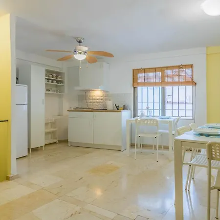 Pergo Centro 公寓 *