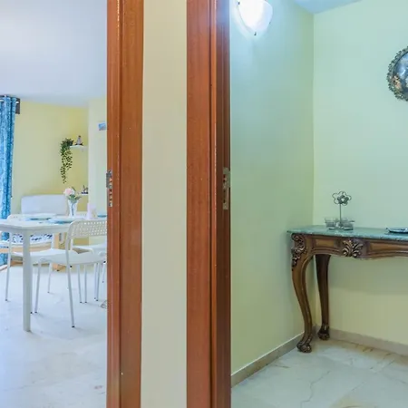 Pergo Centro 公寓 *